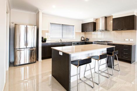 Property photo of 2 Town Place Gisborne VIC 3437