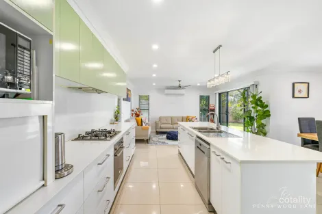 Property photo of 4 Camellen Street Beaconsfield QLD 4740