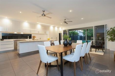 Property photo of 226 Hawthorne Road Hawthorne QLD 4171