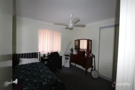 Property photo of 4 Lyons Crescent Warwick QLD 4370
