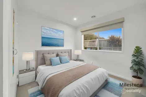 Property photo of 20 Copernicus Circuit Cranbourne West VIC 3977