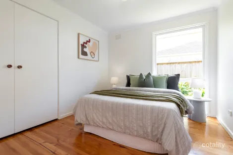 Property photo of 52 The Avenue Blackburn VIC 3130