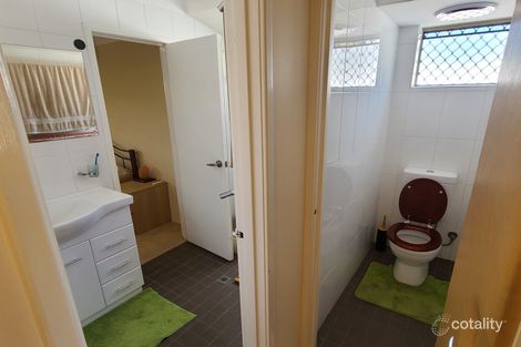 Property photo of 37 Willshire Way Yangebup WA 6164