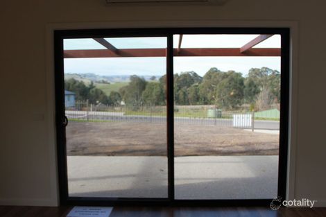 Property photo of 82 Myrtle Street Alexandra VIC 3714