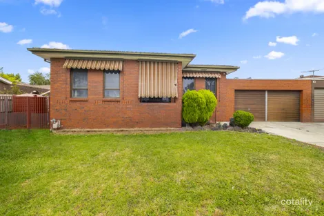 Property photo of 7 Howson Close Endeavour Hills VIC 3802