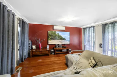 Property photo of 7 Howson Close Endeavour Hills VIC 3802