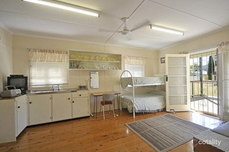 Property photo of 42 Seagull Avenue Mermaid Beach QLD 4218