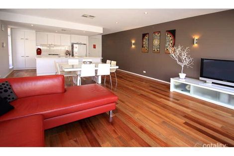 Property photo of 30-32 Ray Street Findon SA 5023