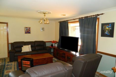 Property photo of 64 Turner Crescent Orange NSW 2800