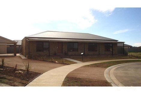 Property photo of 8 Wren Court Echuca VIC 3564