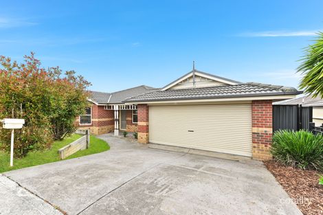 Property photo of 18 Caspian Chase Pakenham VIC 3810