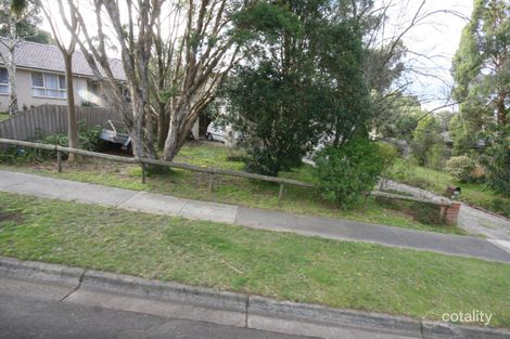 15 Blue Mist Dr, Croydon South, VIC 3136