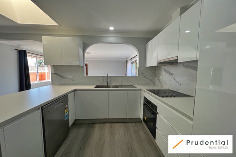 Property photo of 5 Wattle Avenue Macquarie Fields NSW 2564