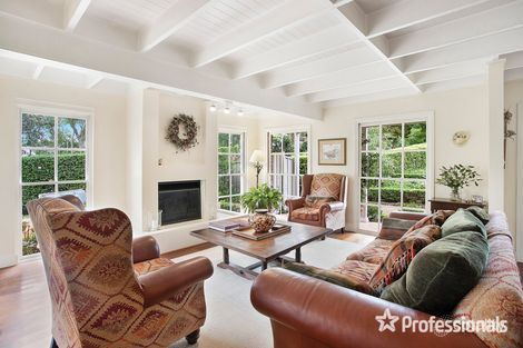 Property photo of 7 Nicholi Place Alfords Point NSW 2234