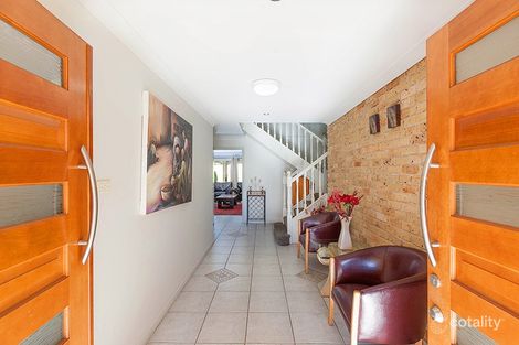 Property photo of 2 Sabre Crescent Holsworthy NSW 2173