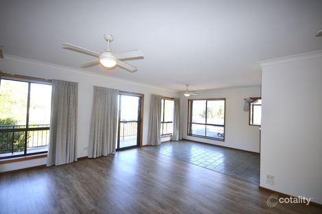 Property photo of 4 Kateena Avenue Tascott NSW 2250