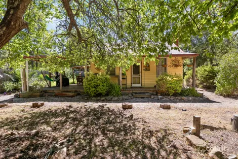 Property photo of 39 Ambers Drive Heathcote VIC 3523