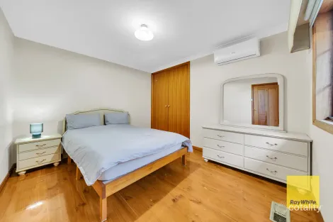 Property photo of 12 Fitzpatrick Drive Altona Meadows VIC 3028