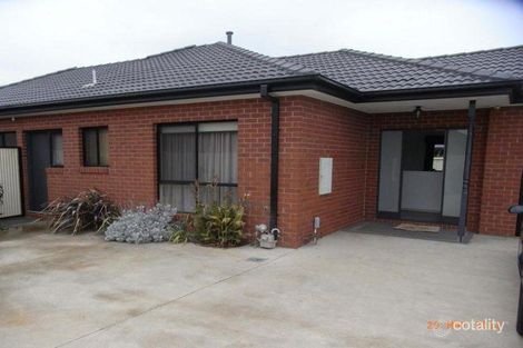 2/4 Sirius Way, Kurunjang, VIC 3337