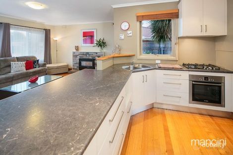 Property photo of 3 Brook Drive Altona VIC 3018