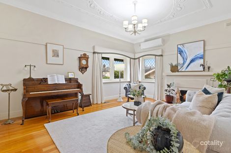 Property photo of 1 Highton Grove Deepdene VIC 3103