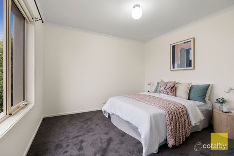 Property photo of 34 Knollbrook Close Highton VIC 3216