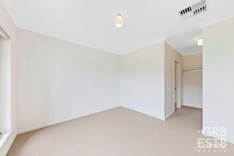 Property photo of 10 Evergild Street Aintree VIC 3336