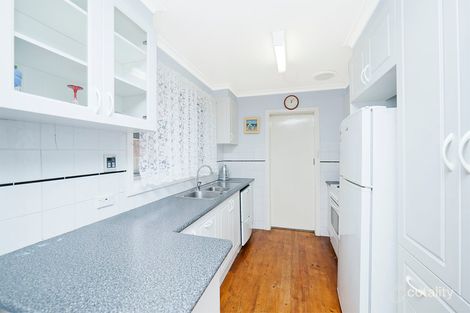 Property photo of 10 Christopher Crescent Karabar NSW 2620
