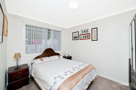 Property photo of 10 Christopher Crescent Karabar NSW 2620