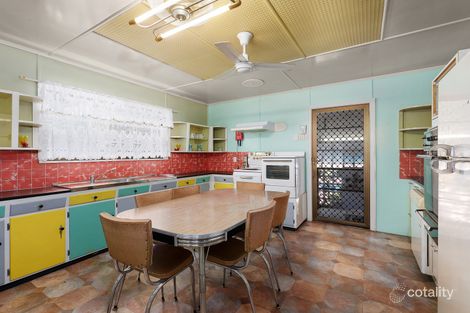 Property photo of 4 Heather Street Silkstone QLD 4304