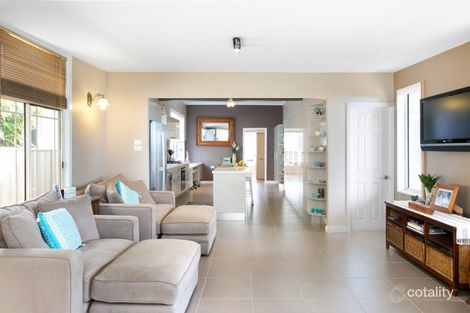 Property photo of 135 Princes Highway Bulli NSW 2516