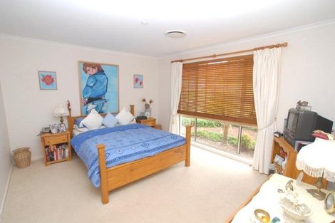 Property photo of 7 Barrington Drive Woongarrah NSW 2259