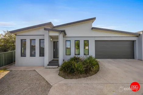 Property photo of 2/4A Ruth Street Golden Square VIC 3555