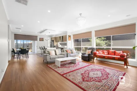 Property photo of 23 Marxsen Parade Lucas VIC 3350