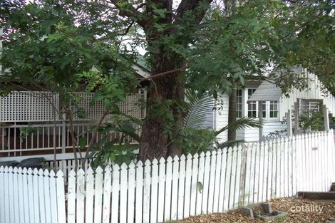 Property photo of 8 Ford Street Clayfield QLD 4011