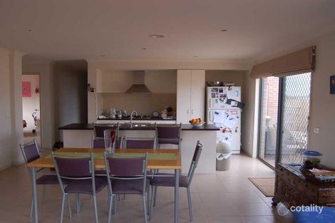 Property photo of 81 Halletts Way Bacchus Marsh VIC 3340