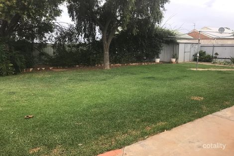 2 Merrigal St, Griffith, NSW 2680