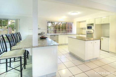 Property photo of 10 Dewberry Close Eight Mile Plains QLD 4113