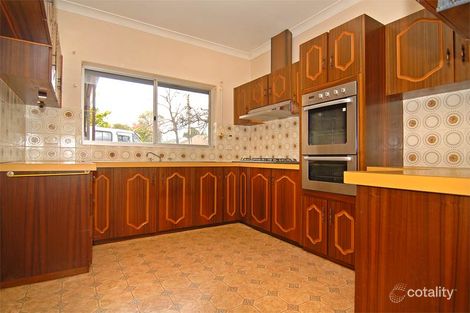 10 South St, Hectorville, SA 5073