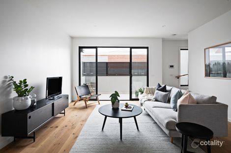 Property photo of 2/588 Plenty Road Preston VIC 3072