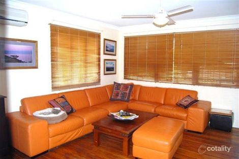 Property photo of 28 Cranleigh Street Wynnum West QLD 4178