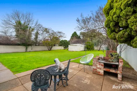 Property photo of 86 Tichborne Crescent Kooringal NSW 2650