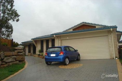 24 Angus St, Sinnamon Park, QLD 4073