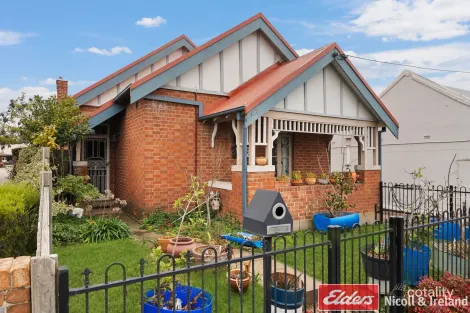 123 STEWART ST, BATHURST, NSW 2795