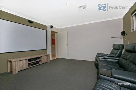 Property photo of 30 Descanso Loop Aubin Grove WA 6164