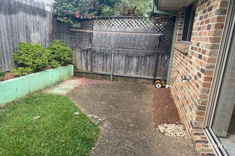 Property photo of 2/20 Redman Avenue Thirroul NSW 2515