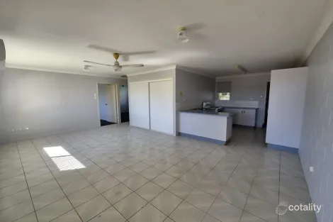 1/53 Santal Dr, Rasmussen, QLD 4815