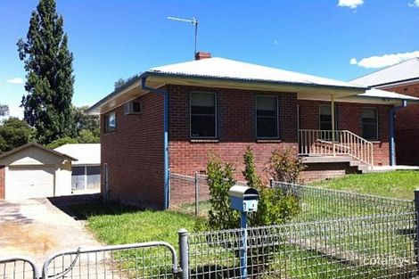 Property photo of 14 Clunie Avenue Tumut NSW 2720