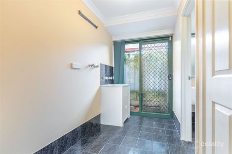 Property photo of 5 Mist Place Banksia Grove WA 6031