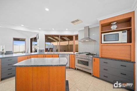 Property photo of 15 Narrien Loop Hocking WA 6065